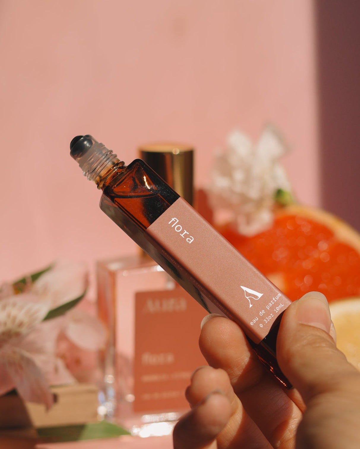flora | magnolia + citrus + sandalwood
