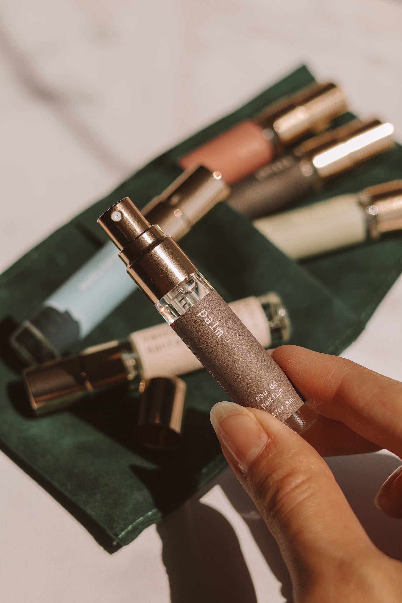 Aura Perfume Discovery Set