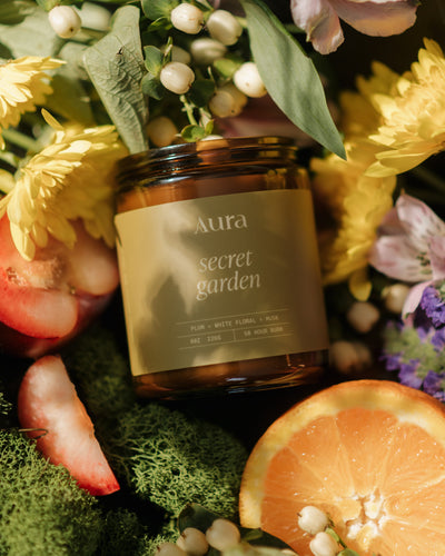 secret garden | plum + white floral + musk