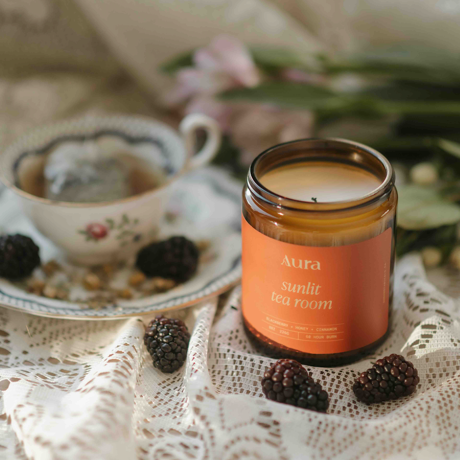 sunlit tea room | blackberry + lemon + honey + cinnamon