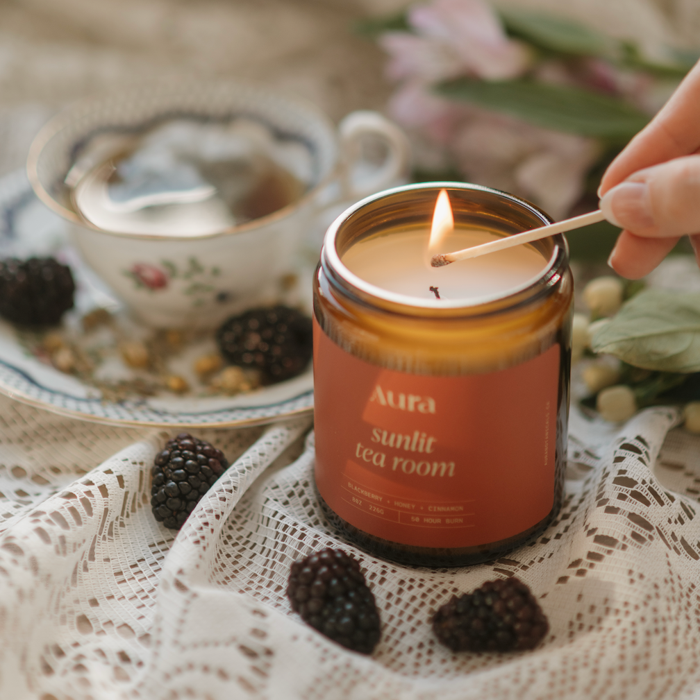 sunlit tea room | blackberry + lemon + honey + cinnamon